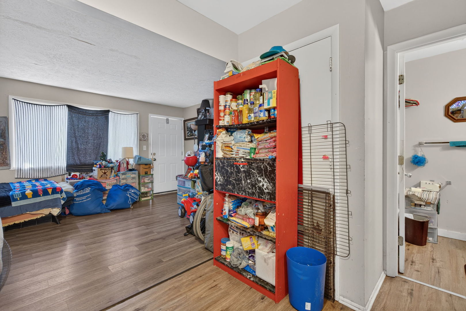 1525 E Risser Street Property Photo 21
