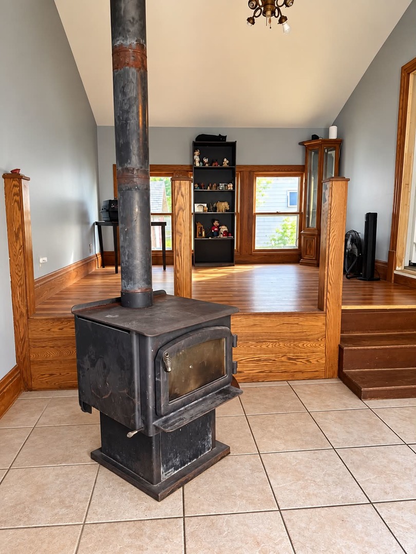 401 S Spruce Street Property Photo 6