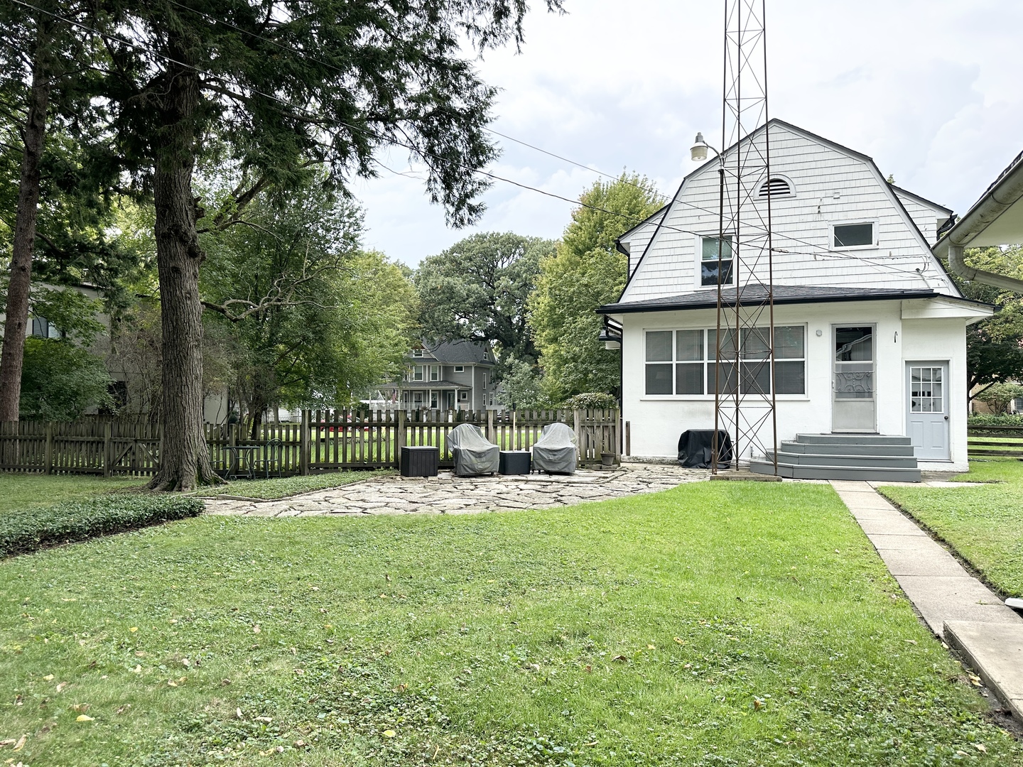 782 S Greenwood Avenue Property Photo 7