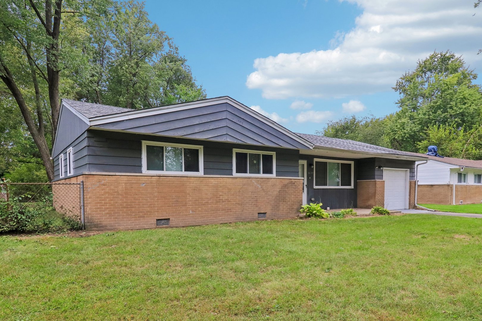 16344 Spaulding Avenue Property Photo 4