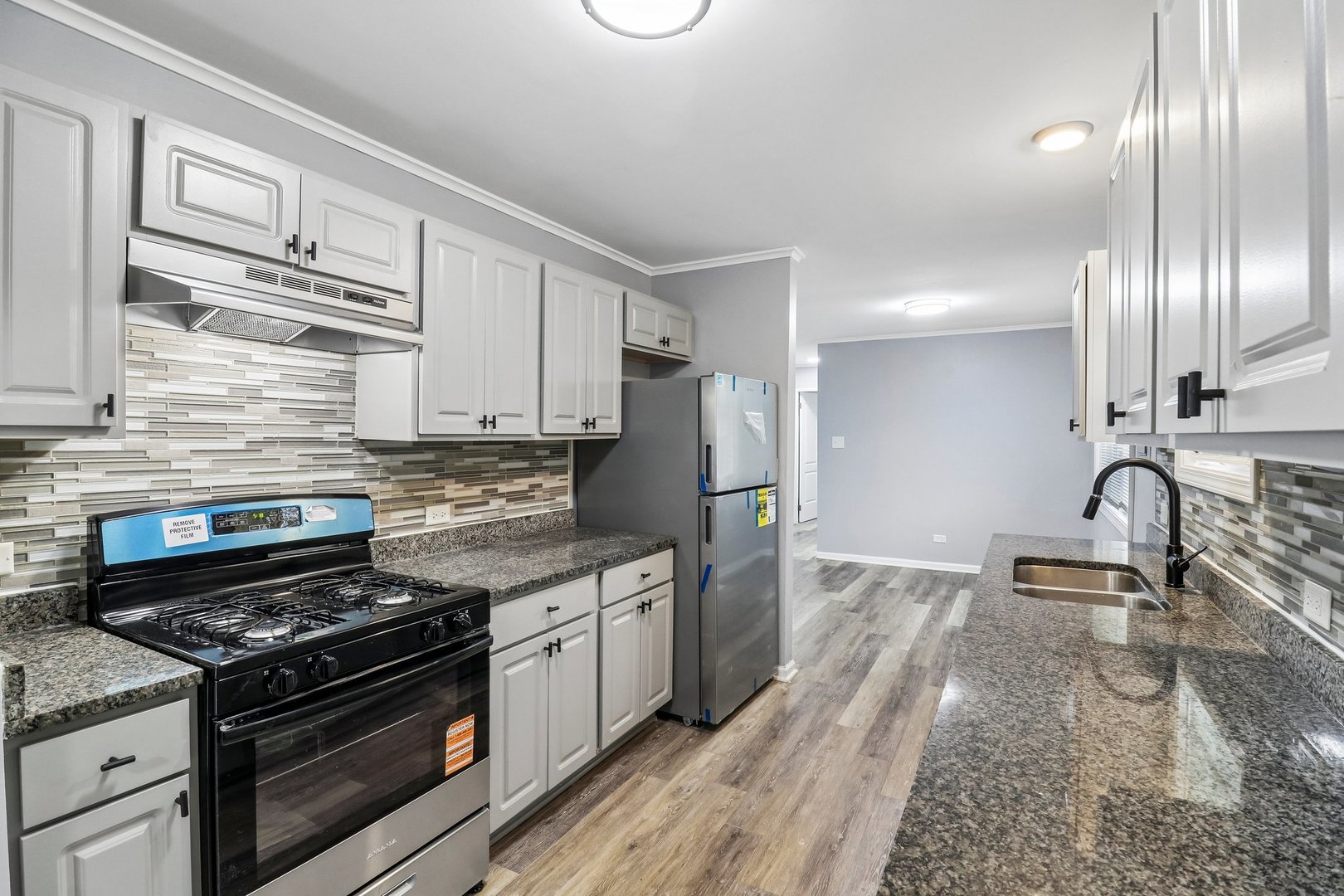 16344 Spaulding Avenue Property Photo 8