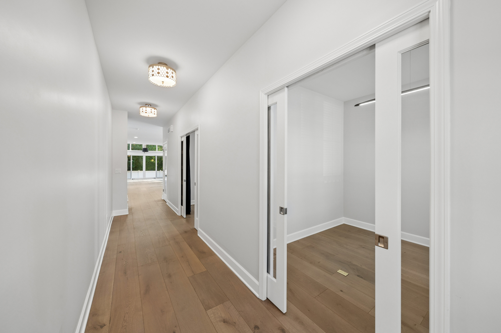 1321 N Webster Street Property Photo 2