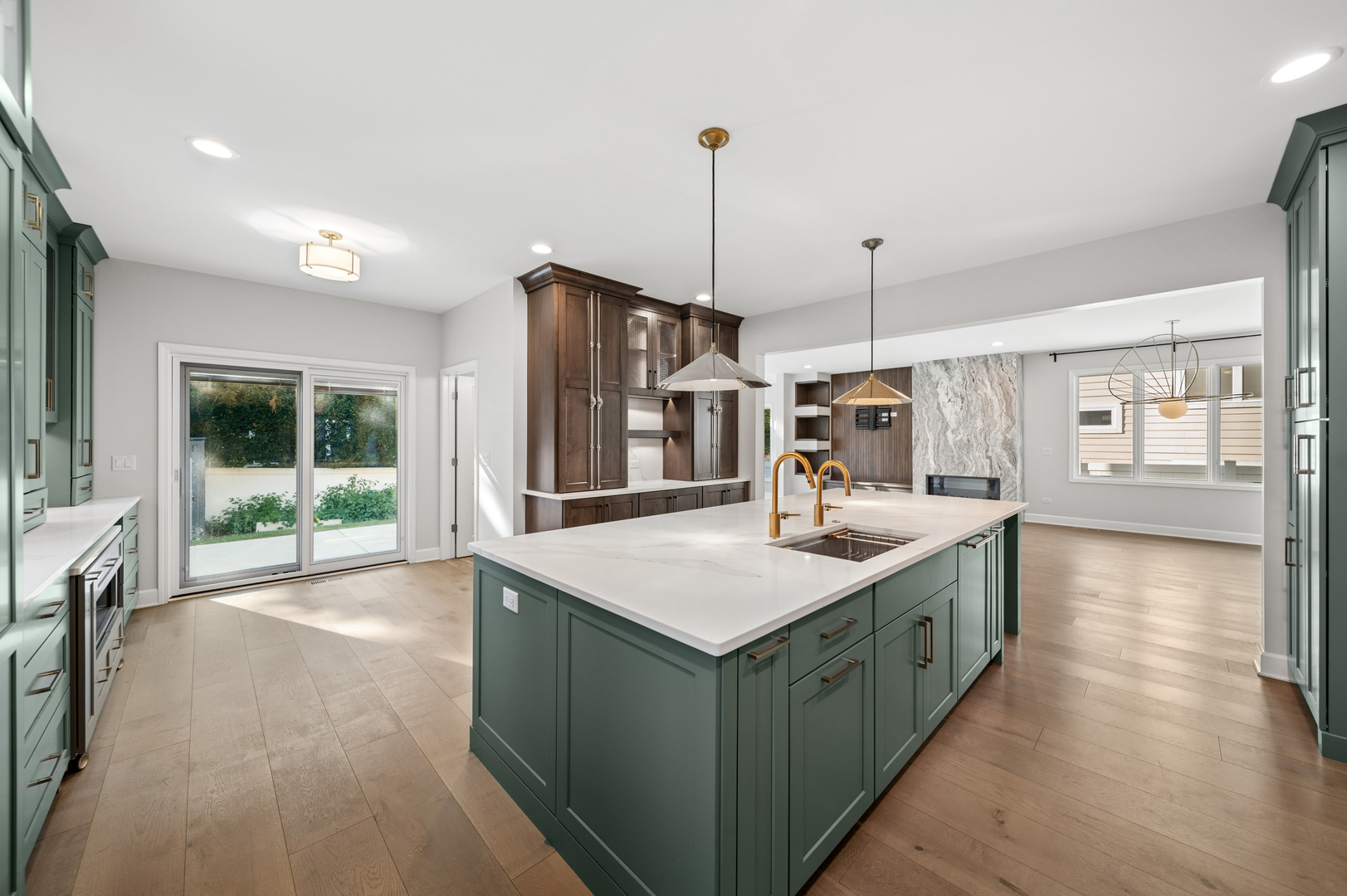 1321 N Webster Street Property Photo 18