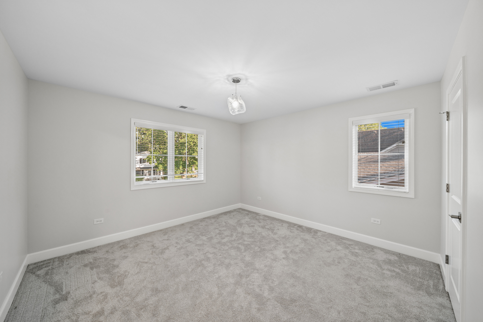 1321 N Webster Street Property Photo 33