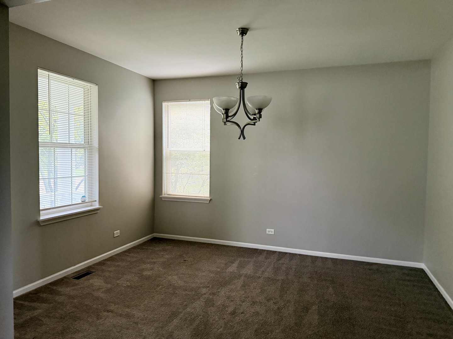 788 Bonaventure Drive Property Photo 3