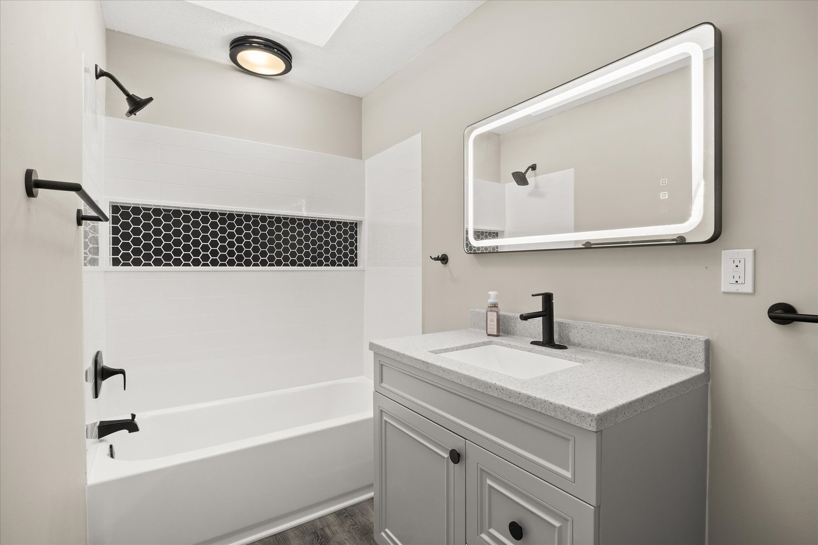 505 2nd Street Property Photo 24