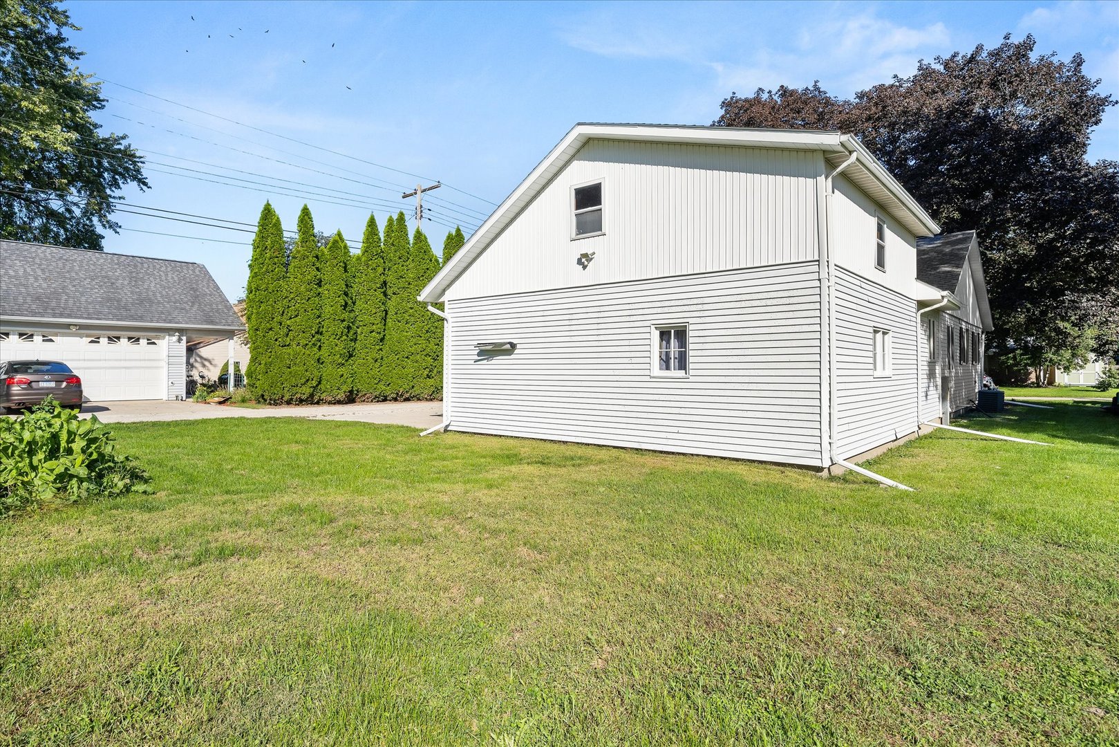 505 2nd Street Property Photo 35