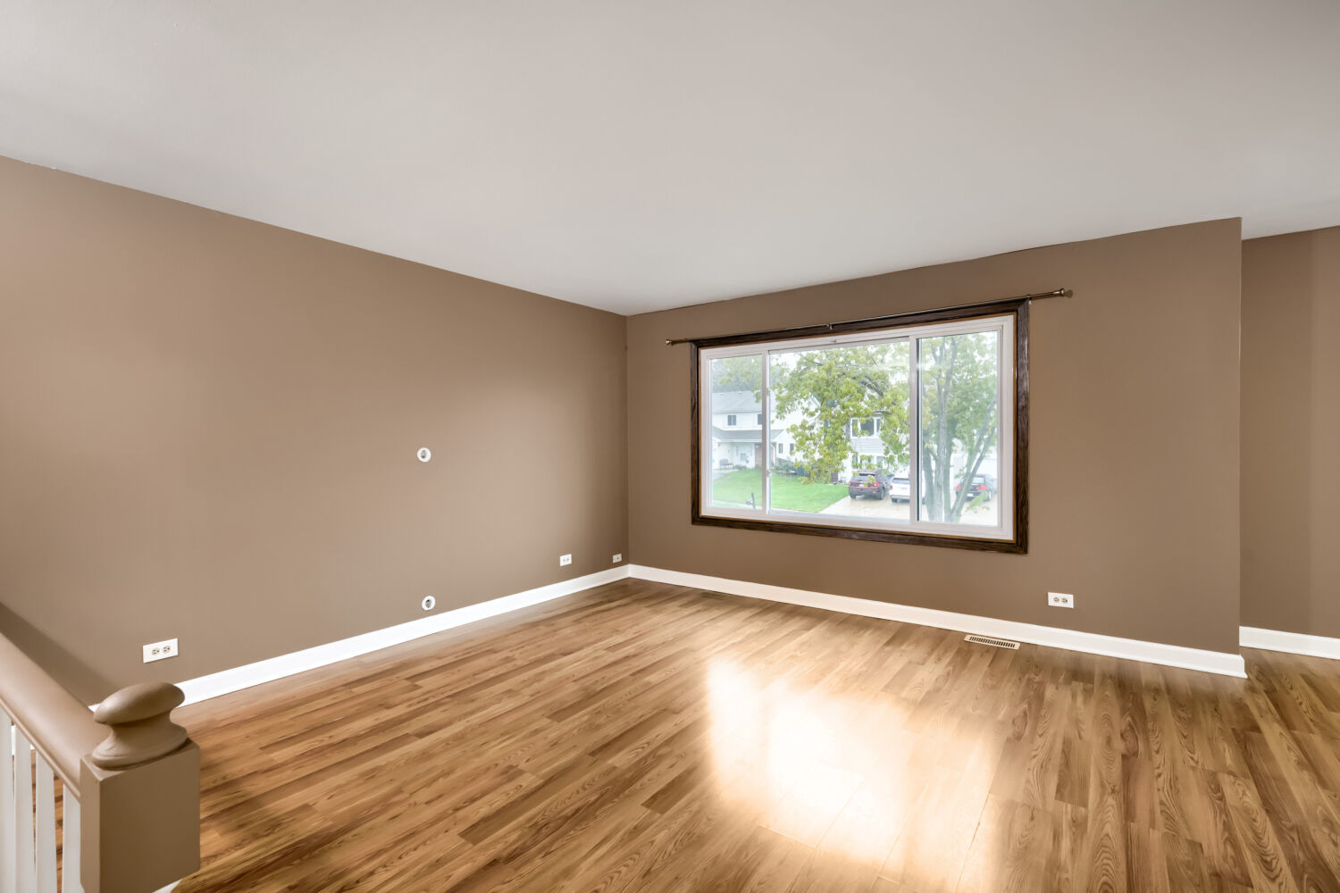 2165 Wildwood Court Property Photo 3