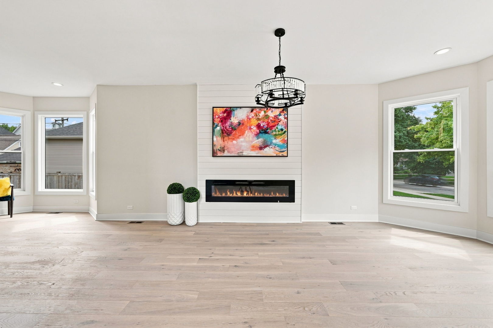 121 N Kensington Avenue Property Photo 12
