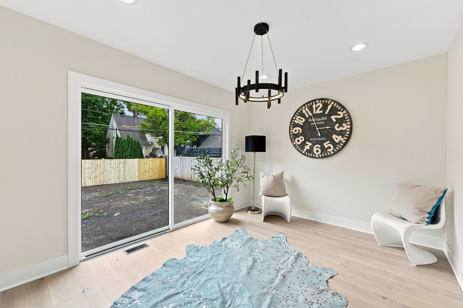 121 N Kensington Avenue Property Photo 17