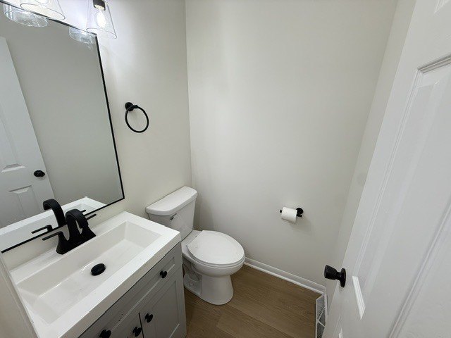 15736 Drexel Avenue Property Photo 6