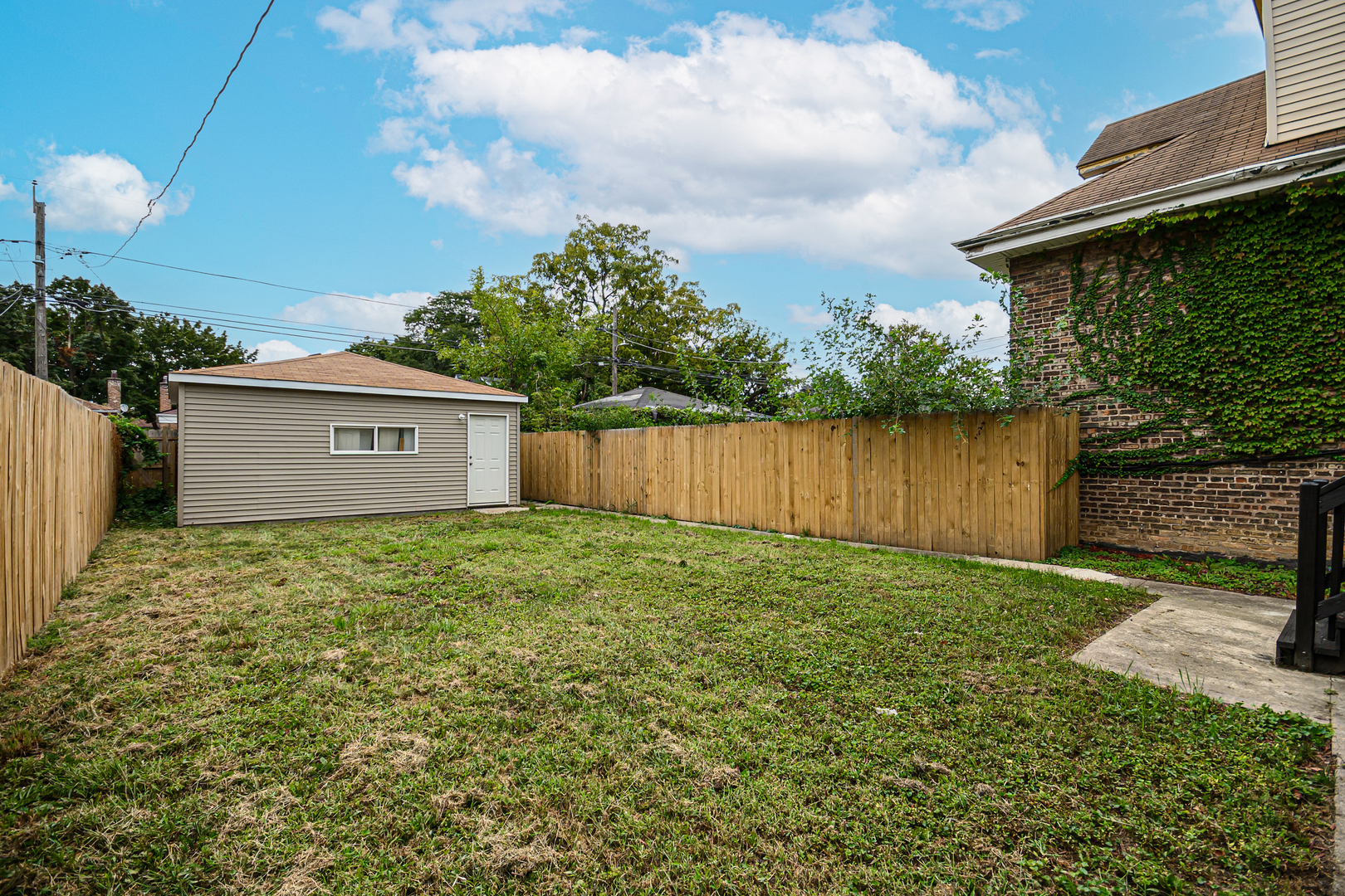 9605 S Greenwood Avenue Property Photo 28