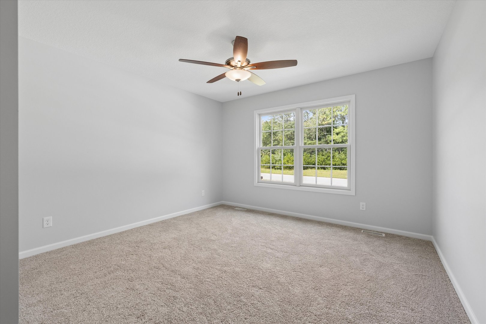 941 9th Avenue Property Photo 36