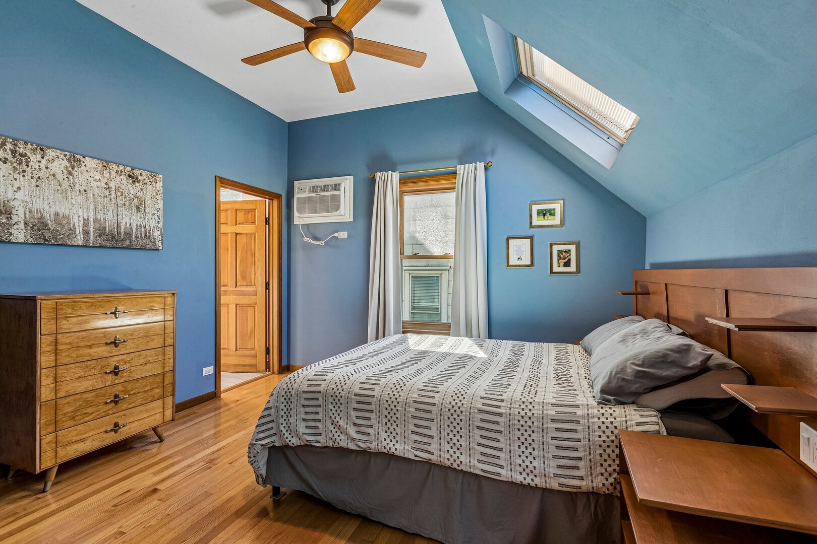 4731 N Kilbourn Avenue Property Photo 18