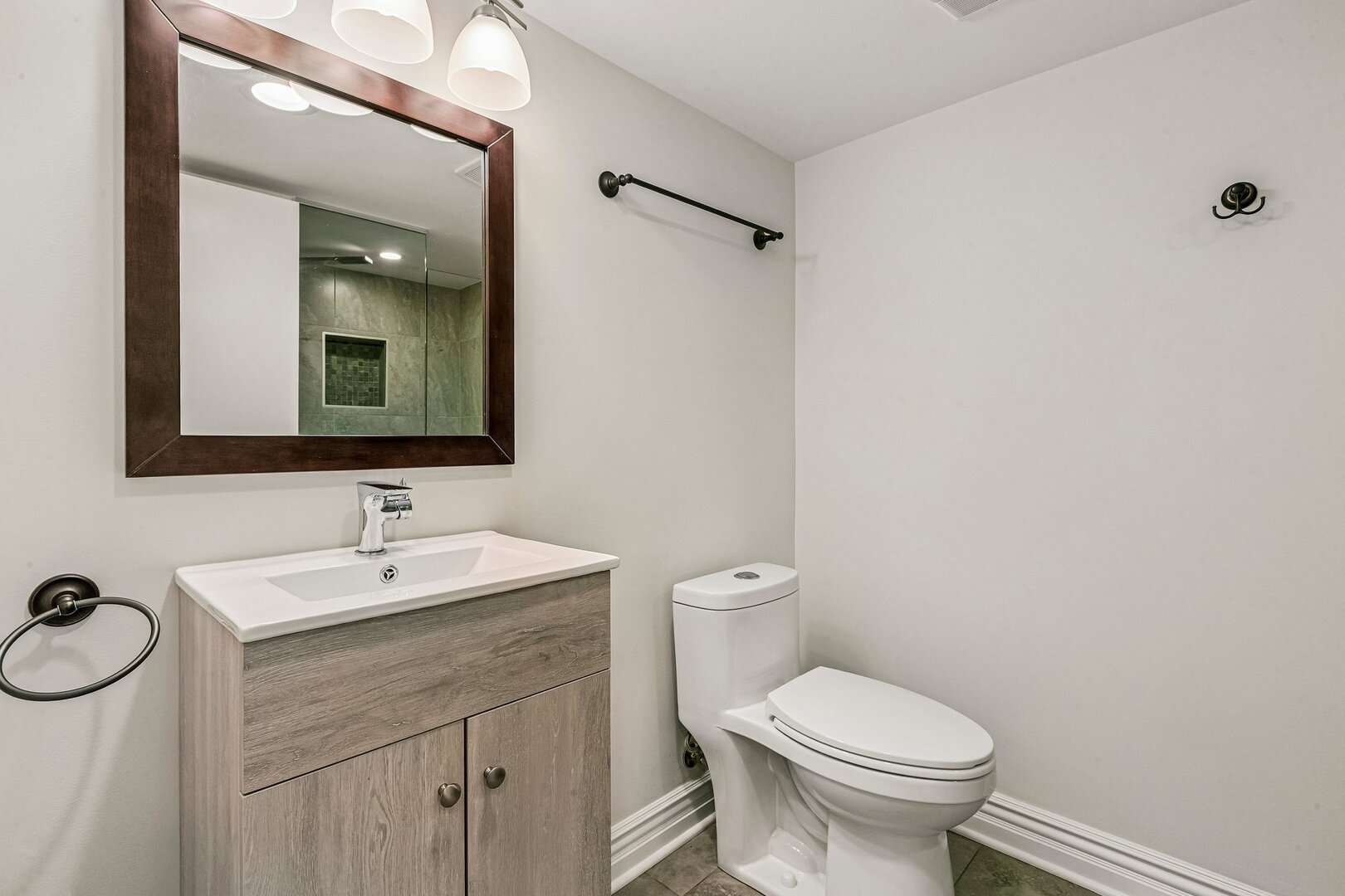4731 N Kilbourn Avenue Property Photo 29