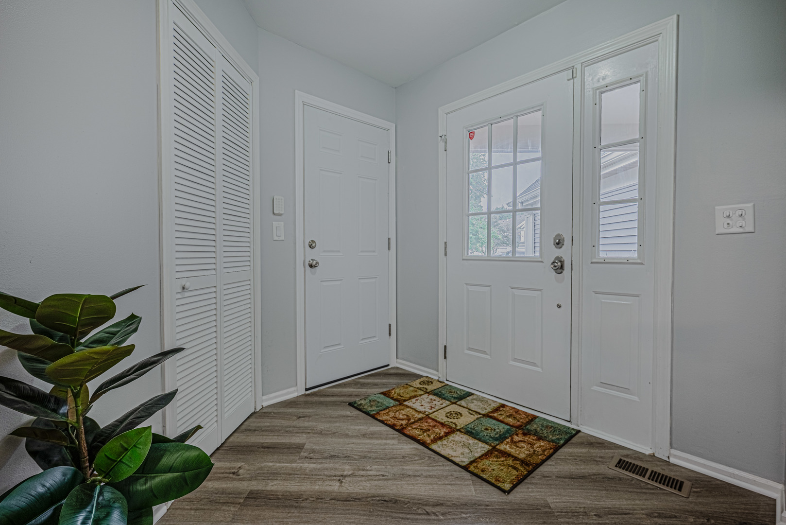 1069 Talbots Lane 1069 Property Photo 14