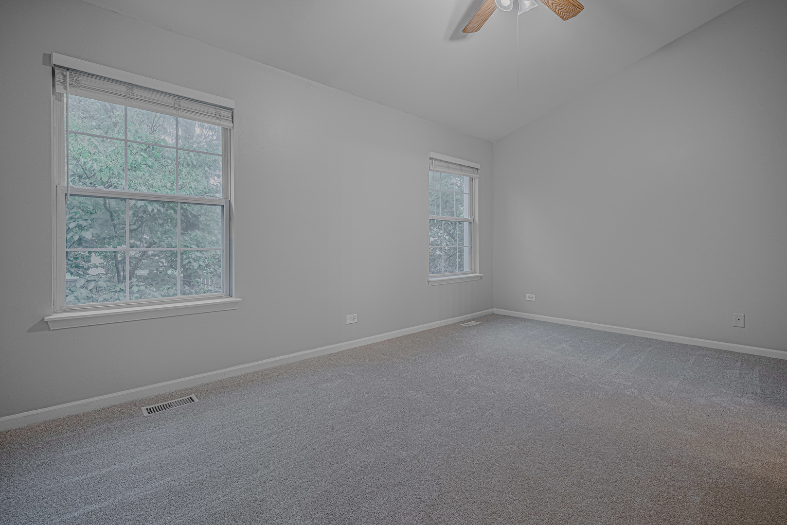 1069 Talbots Lane 1069 Property Photo 17