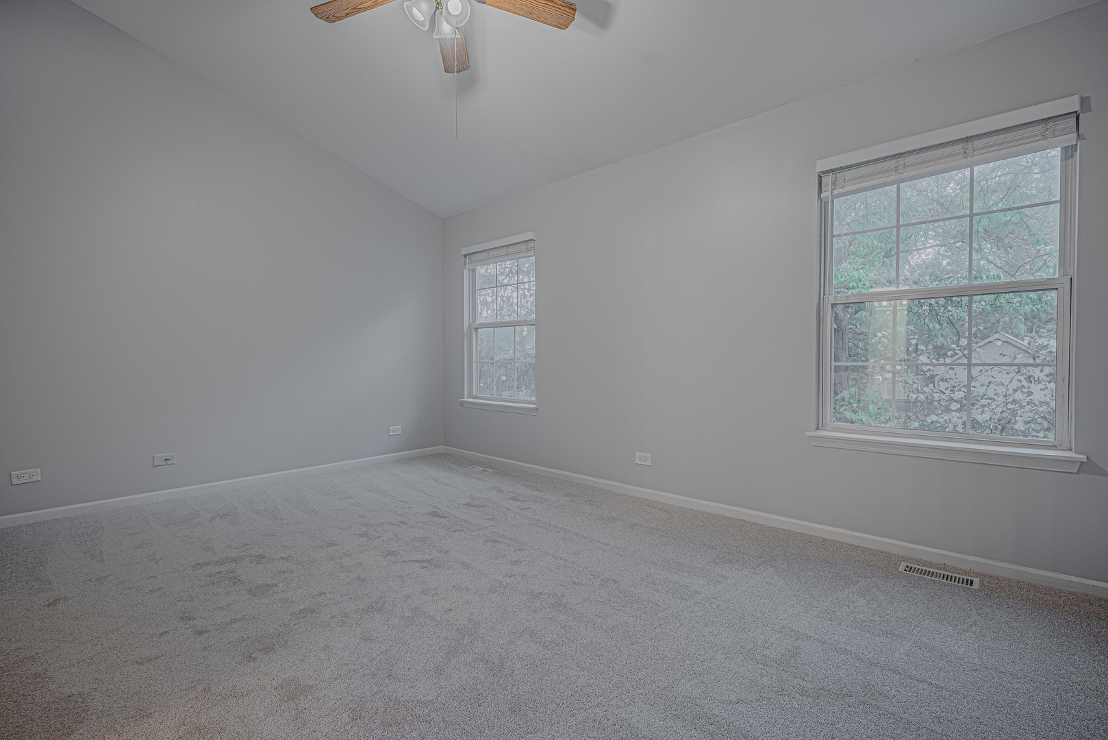 1069 Talbots Lane 1069 Property Photo 18