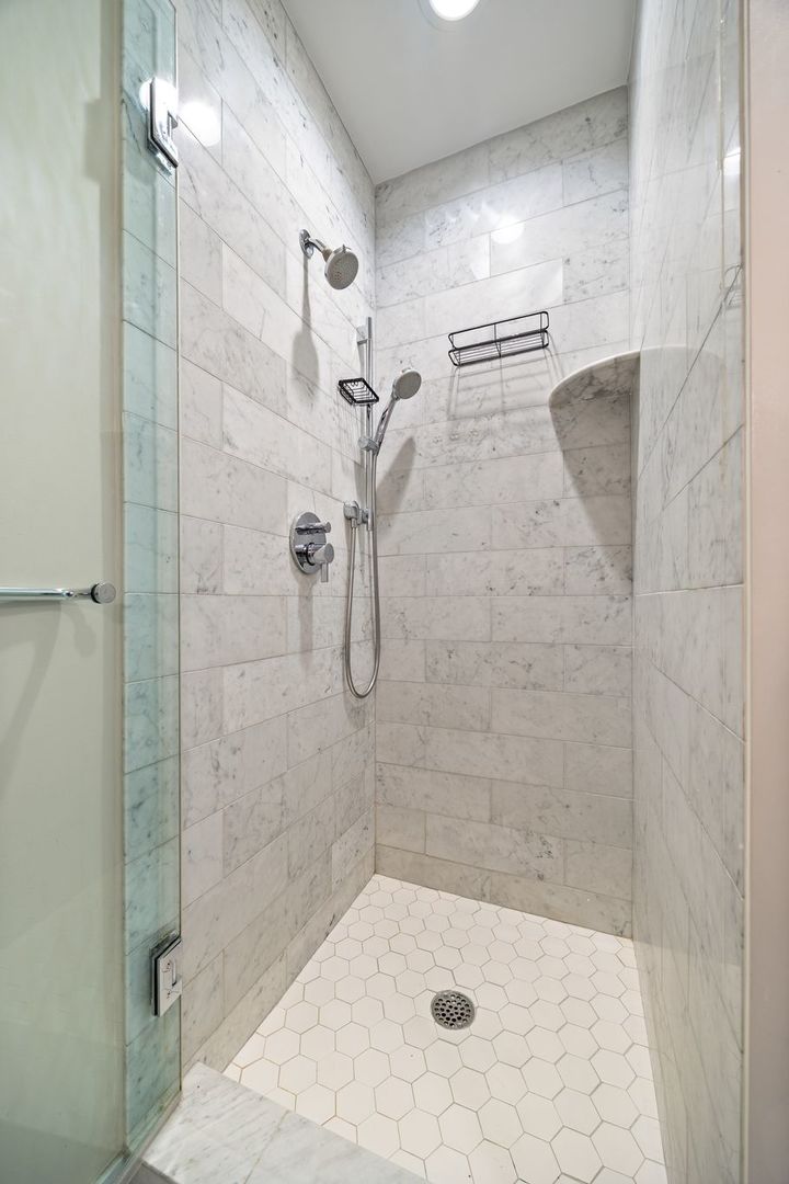 1600 S Jefferson Street 201 Property Photo 24
