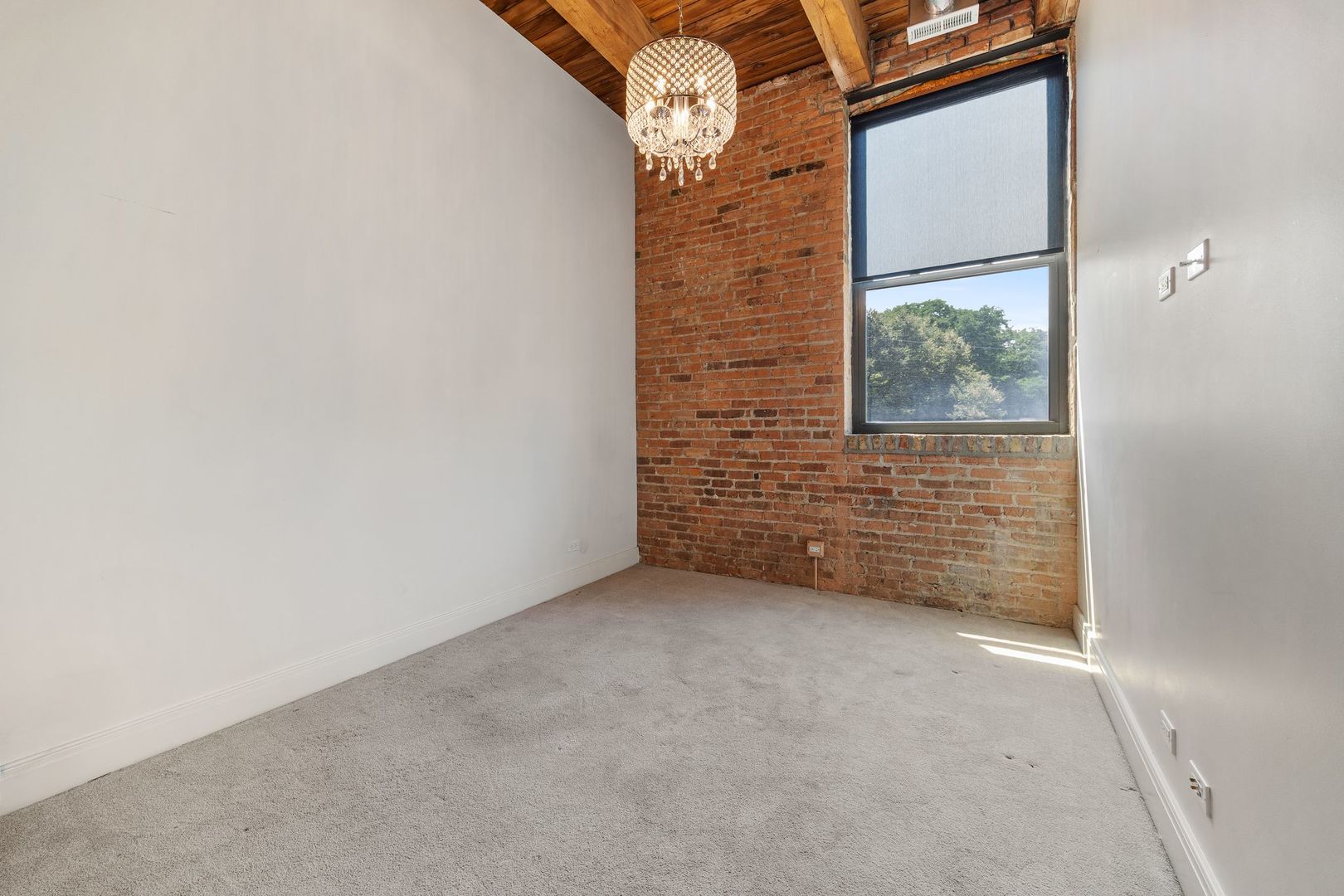 1600 S Jefferson Street 201 Property Photo 26