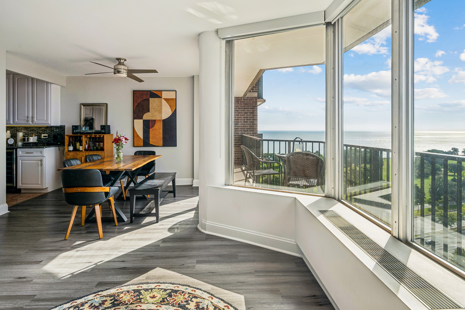 4170 N Marine Drive 21c Property Photo 10