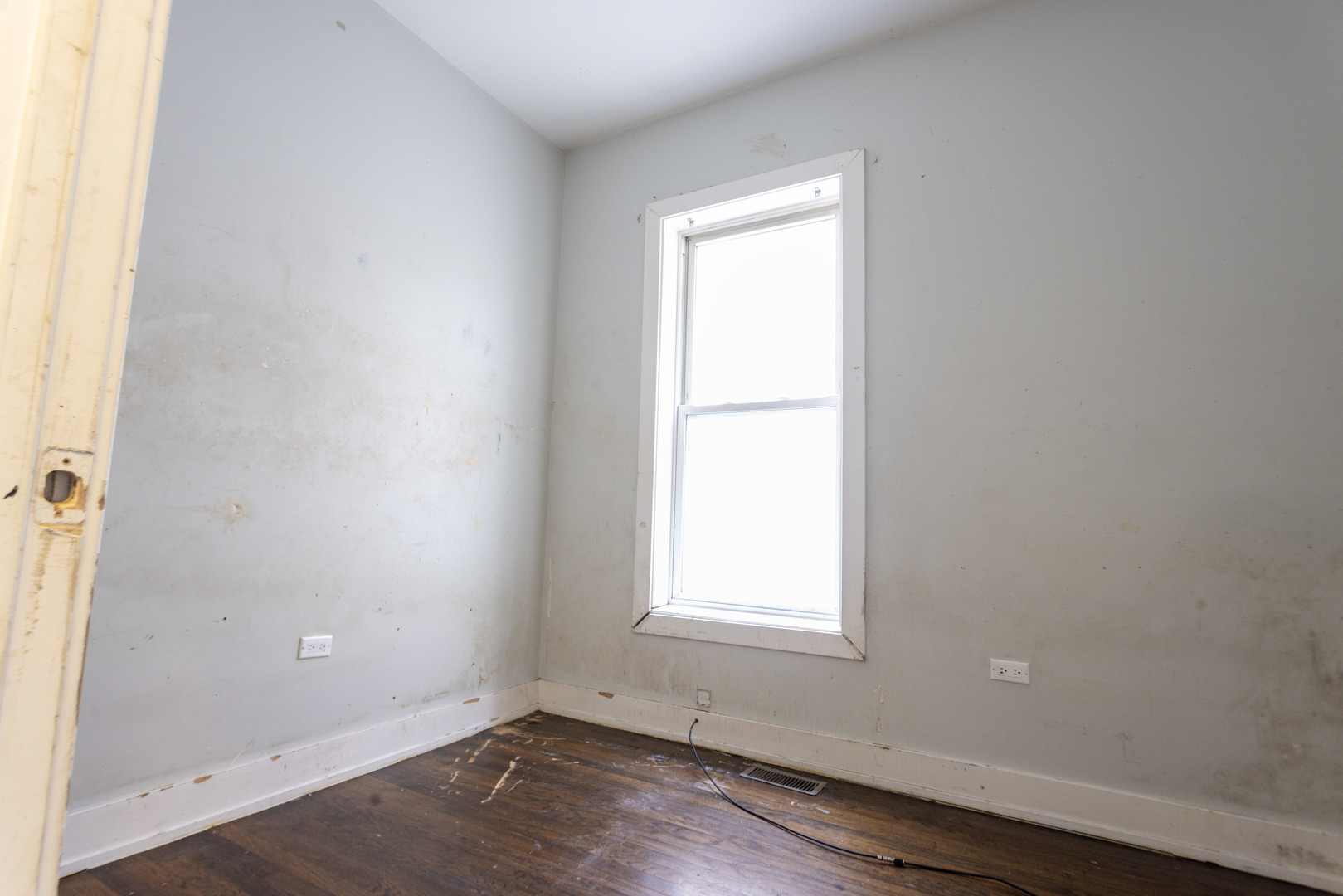6434 S Eberhart Avenue Property Photo 7