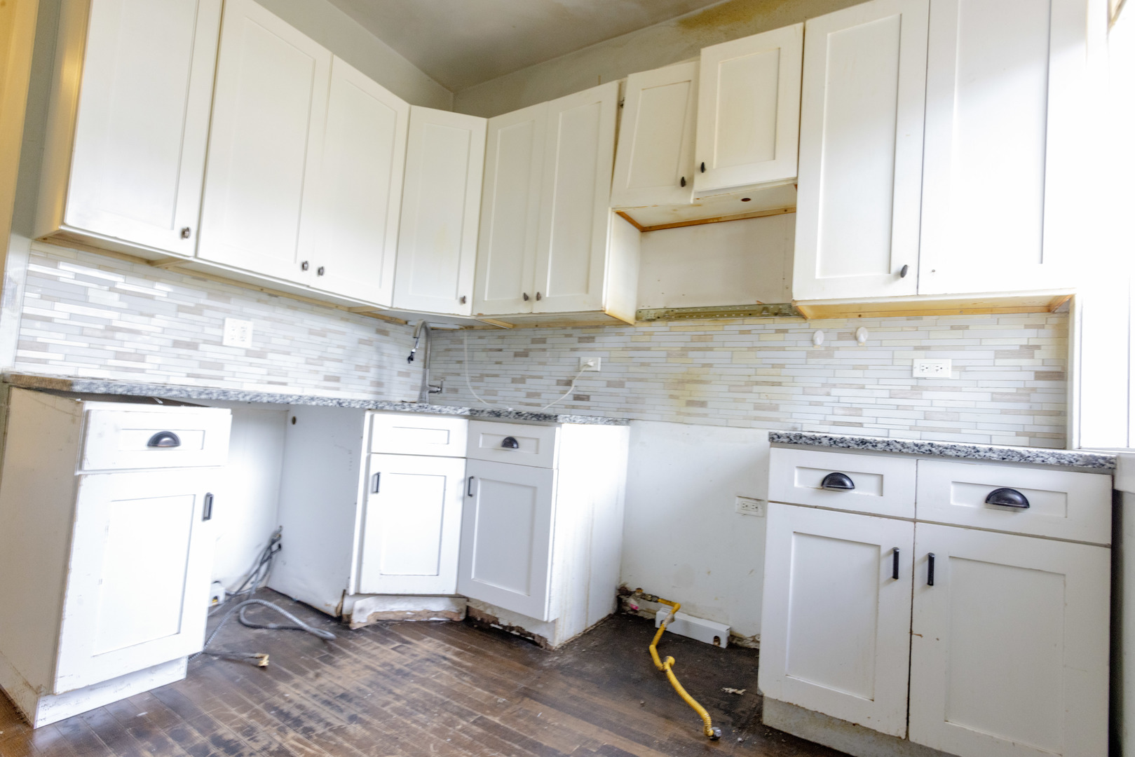 6434 S Eberhart Avenue Property Photo 12