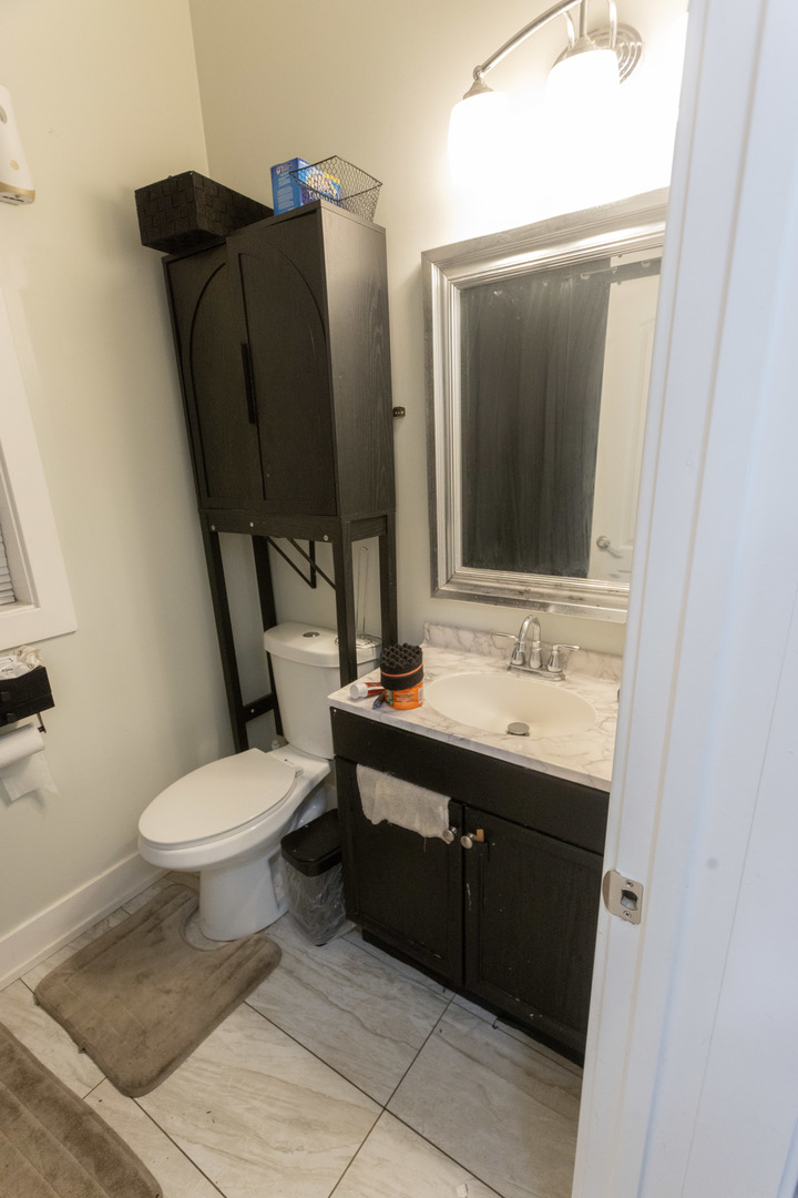 6434 S Eberhart Avenue Property Photo 29