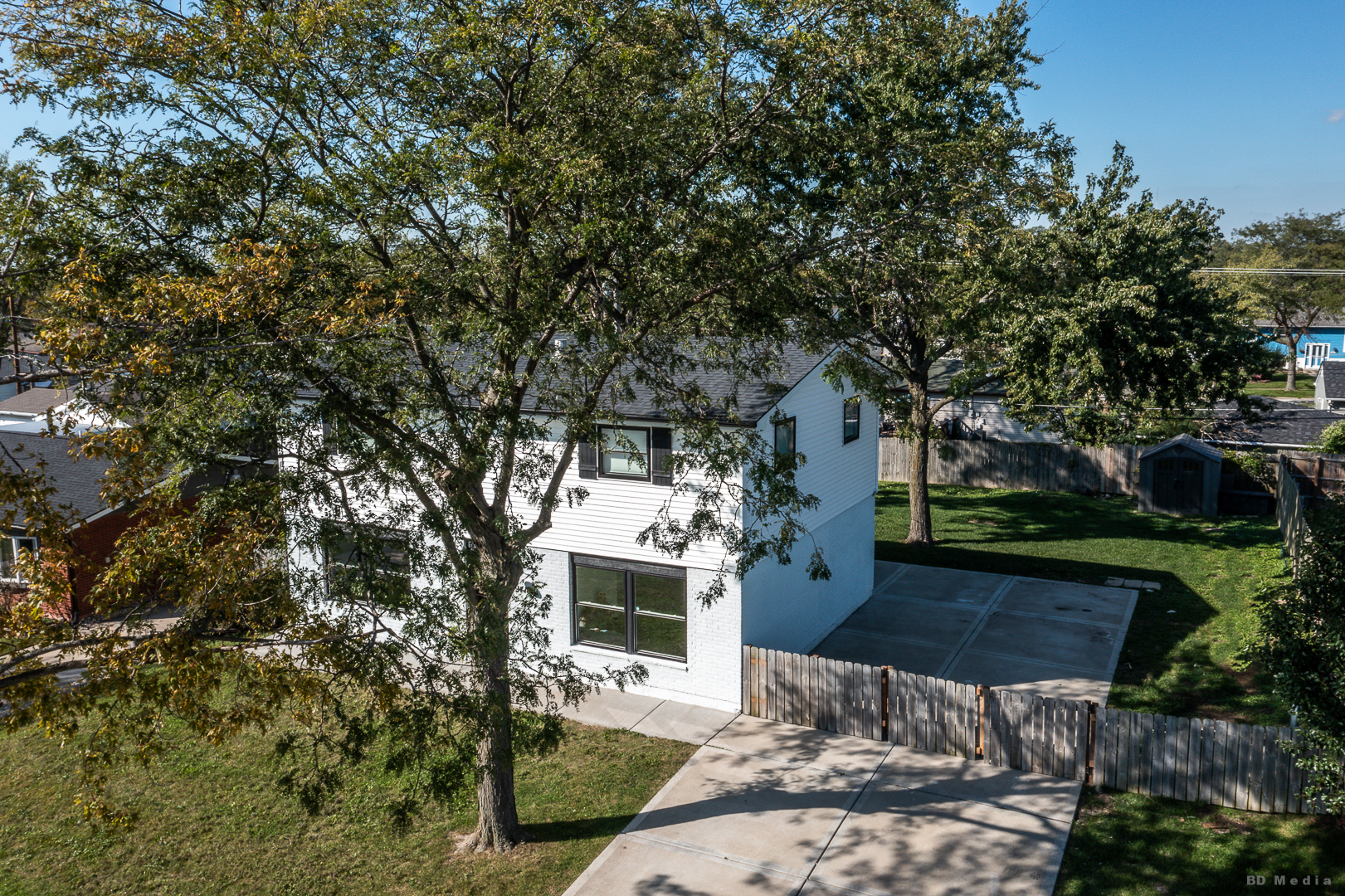 9416 Magnolia Avenue Property Photo 3