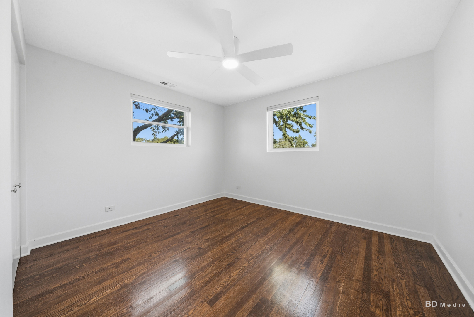 9416 Magnolia Avenue Property Photo 21