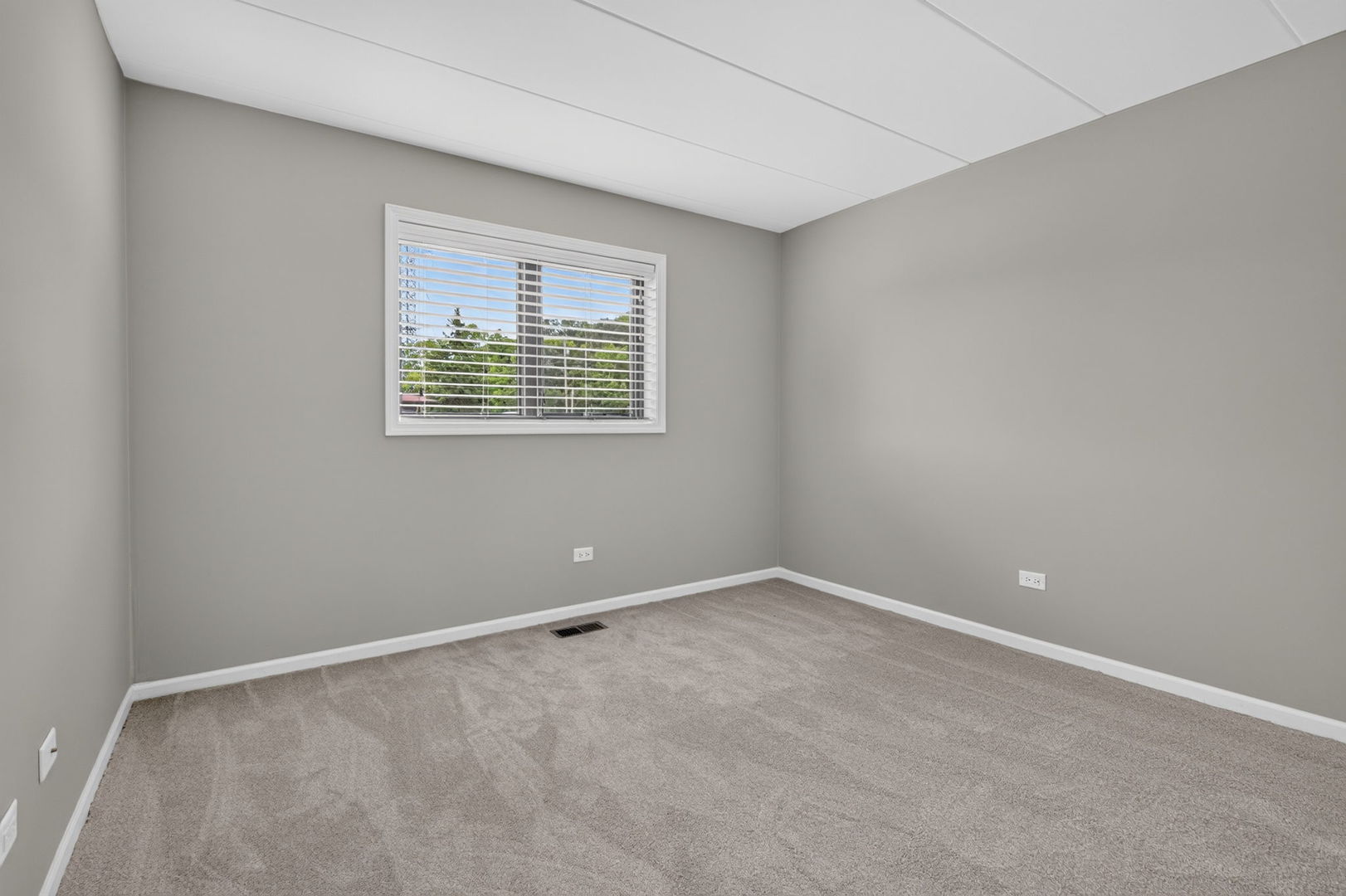 15110 Evergreen Drive 1c Property Photo 15