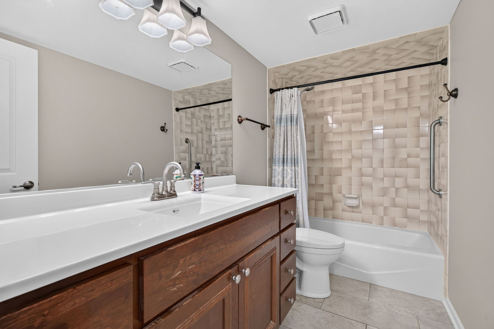 15110 Evergreen Drive 1c Property Photo 18