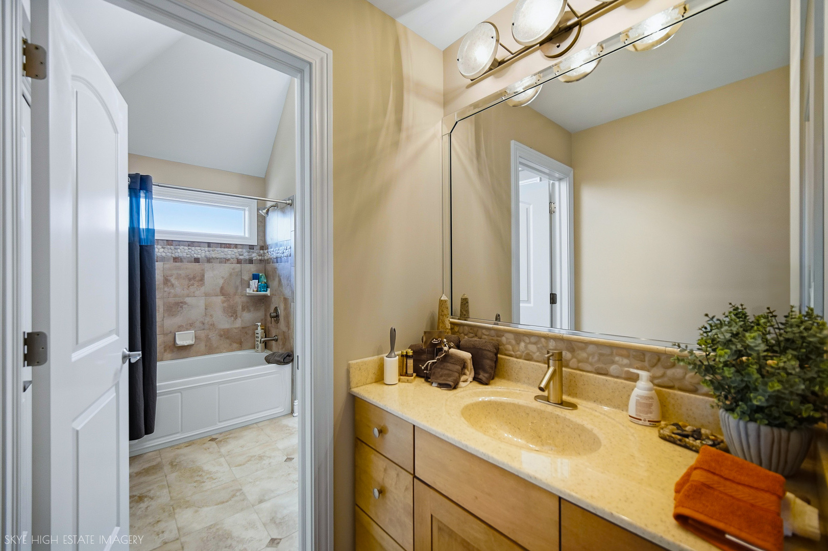 3131 Kewanee Lane Property Photo 47