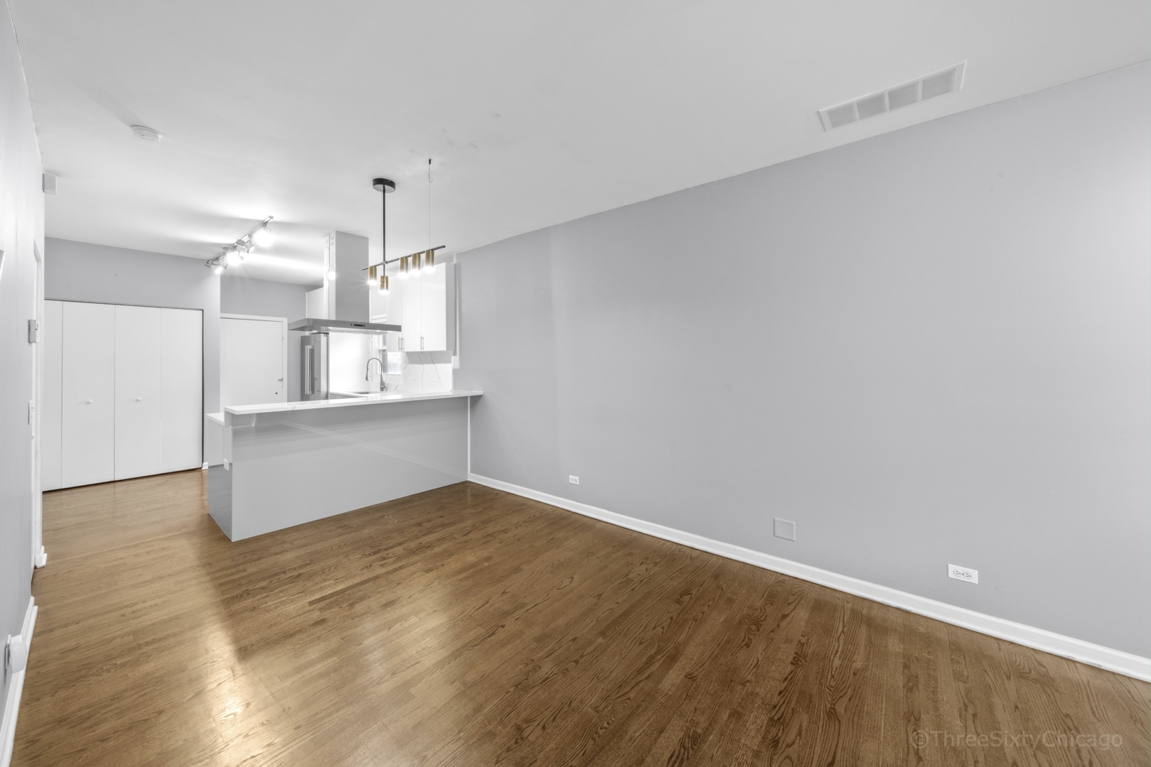 1801 W Diversey Parkway 25 Property Photo 5