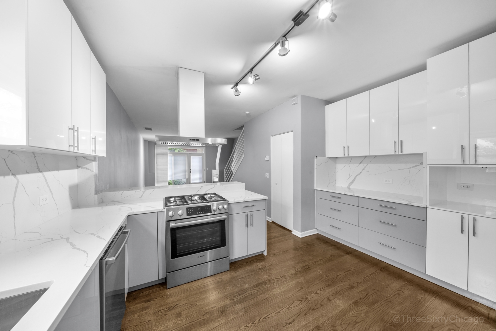 1801 W Diversey Parkway 25 Property Photo 9