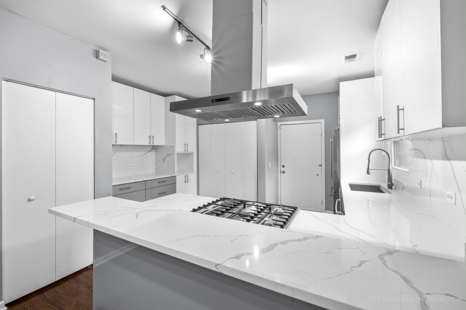 1801 W Diversey Parkway 25 Property Photo 11