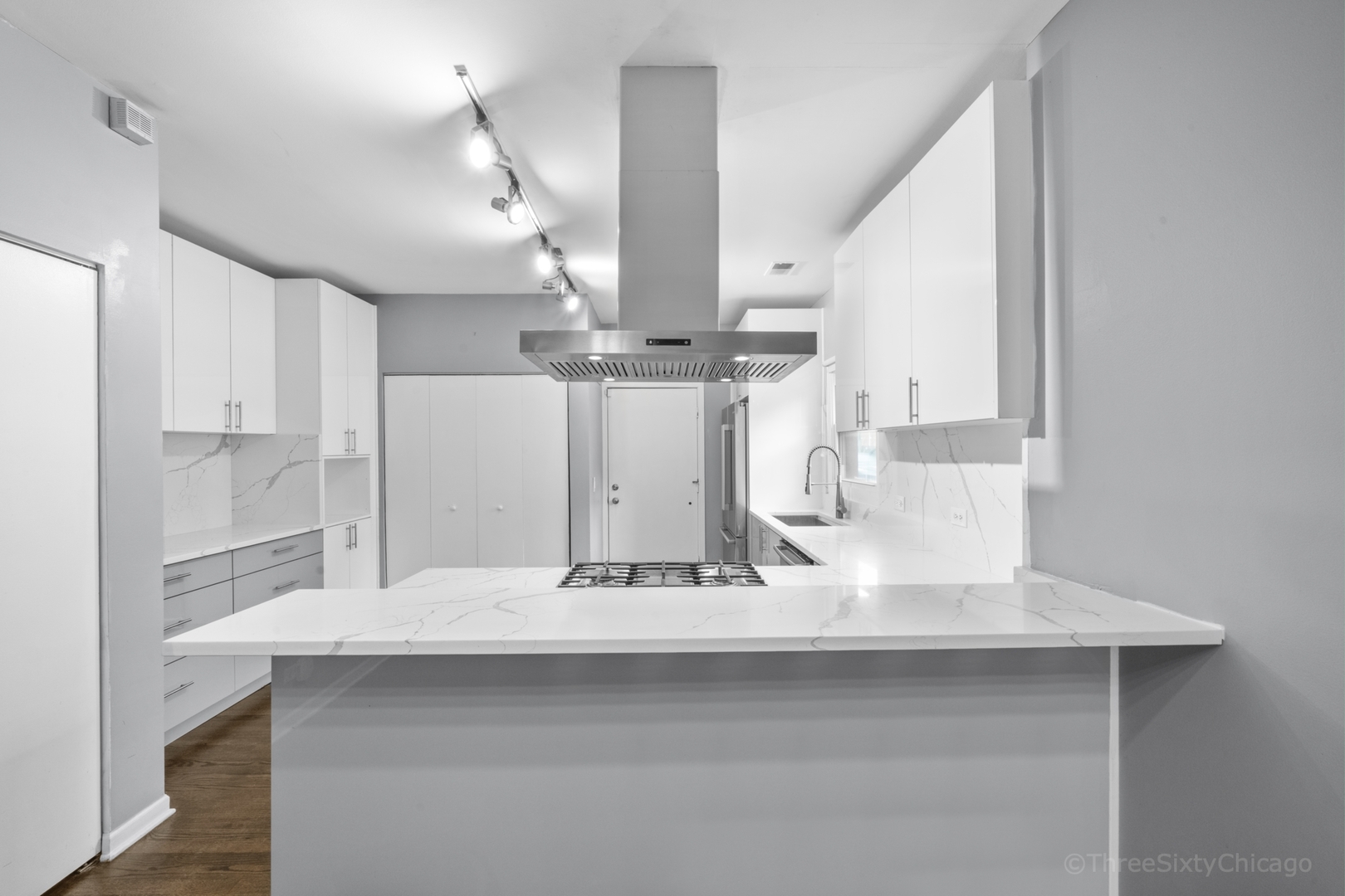 1801 W Diversey Parkway 25 Property Photo 12