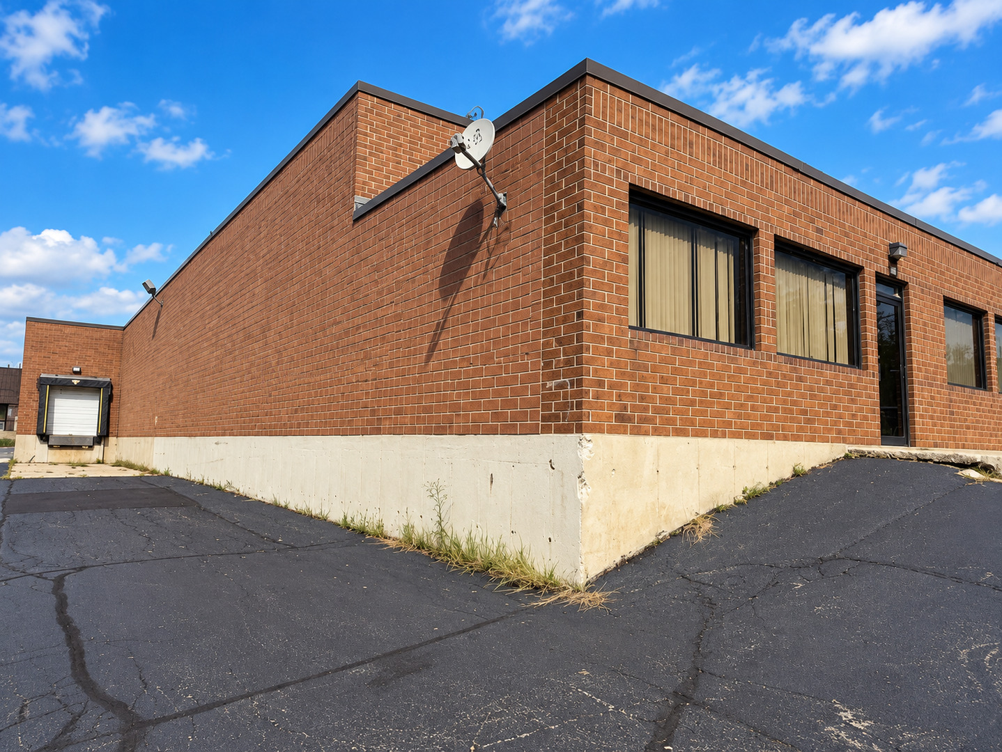 911 Armstrong Street Property Photo 3