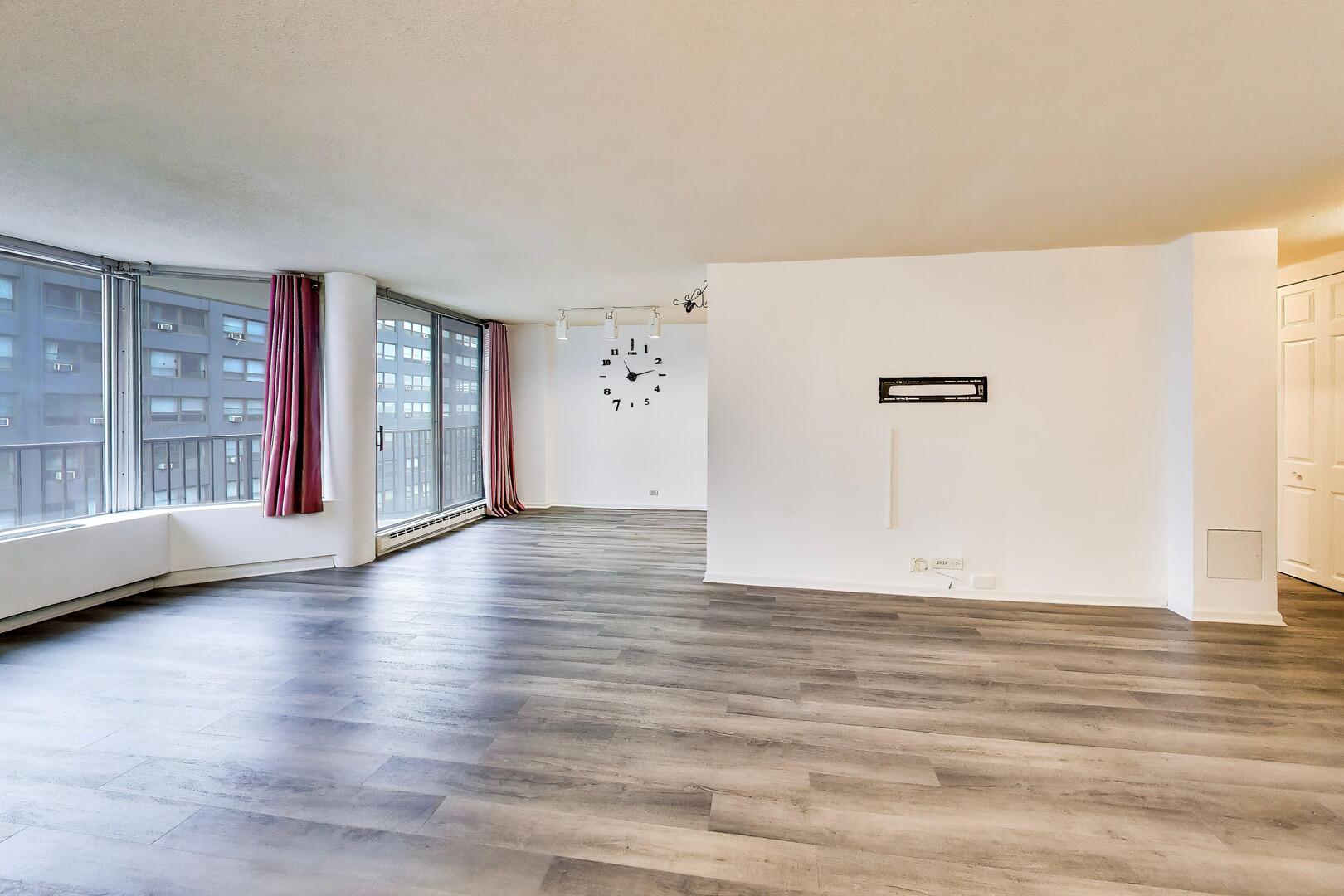 4170 N Marine Drive 12k Property Photo 15
