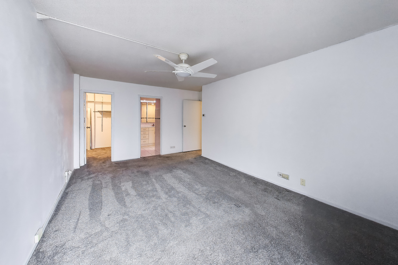 4170 N Marine Drive 12k Property Photo 28