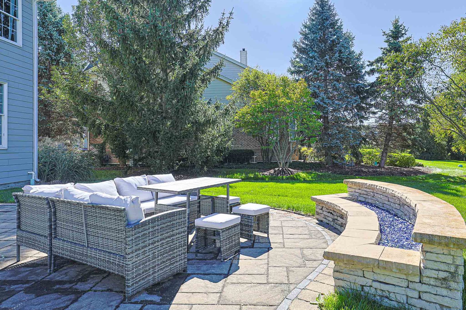 7 Tournament Drive Property Photo 31