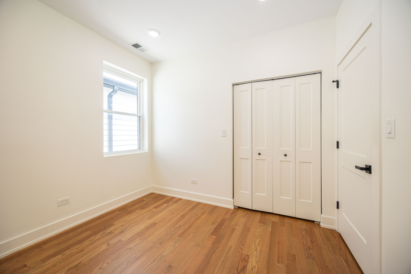 6316 S Evans Avenue Property Photo 11