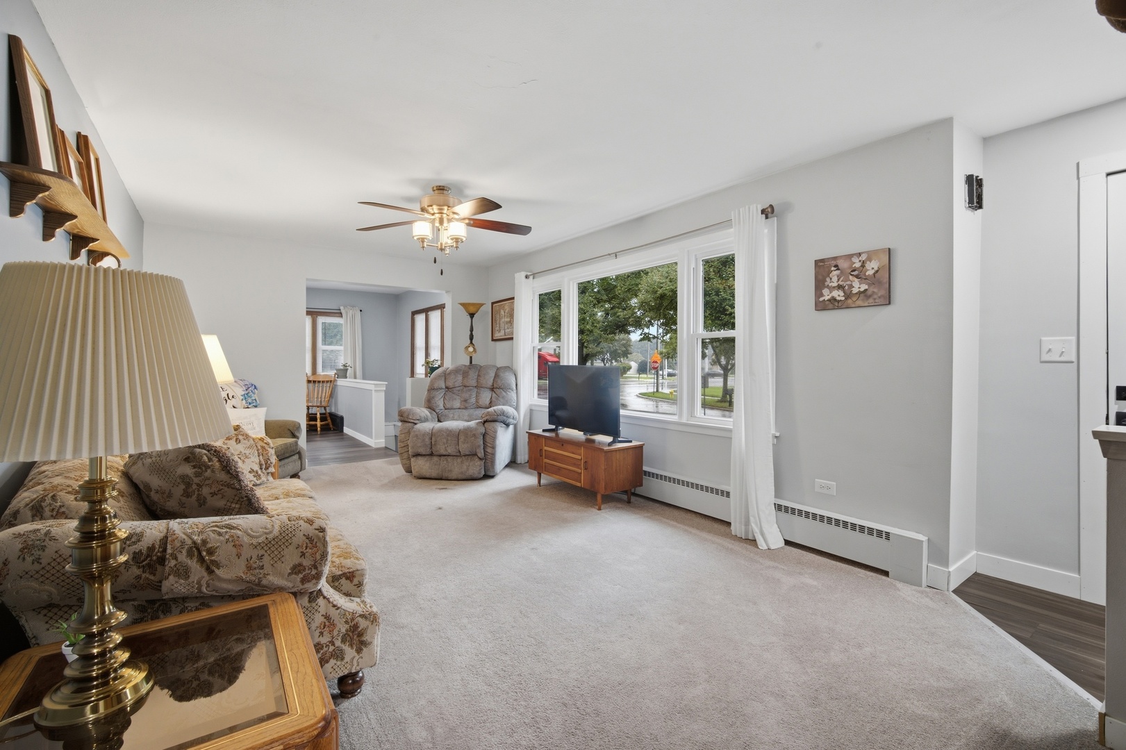 548 W Saint Charles Road Property Photo 6