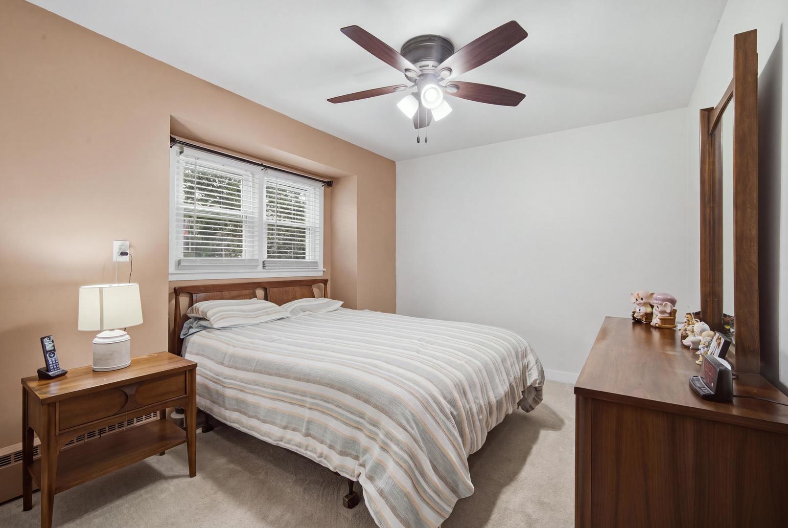 548 W Saint Charles Road Property Photo 11