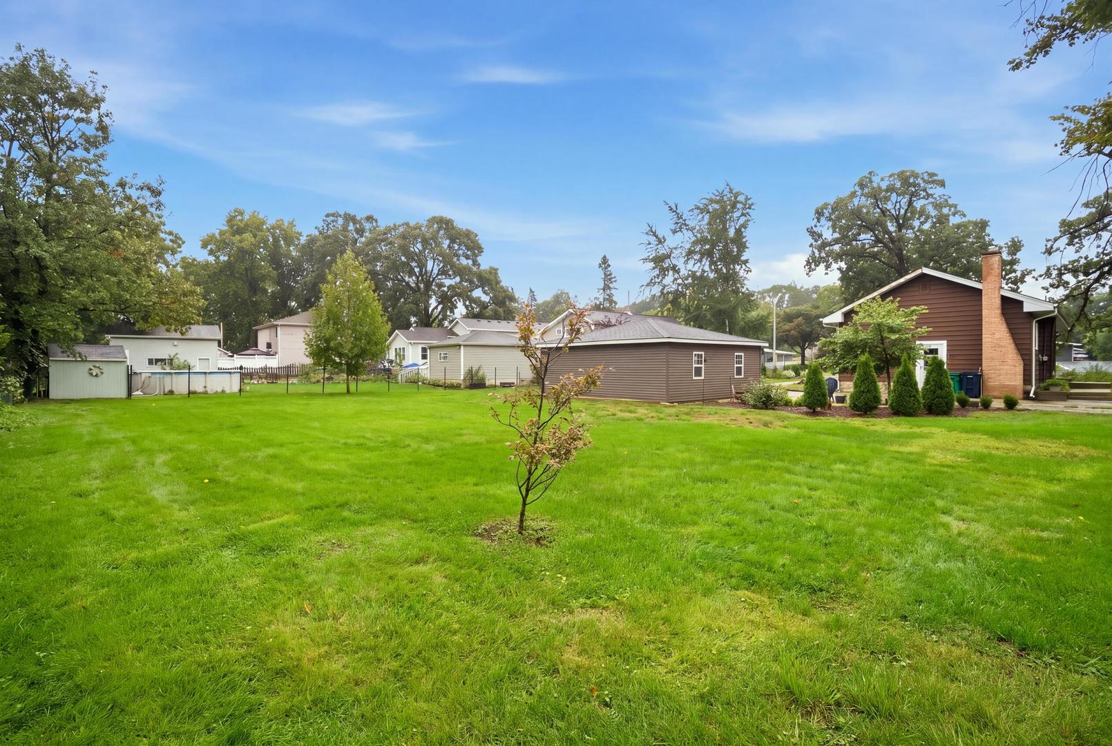 548 W Saint Charles Road Property Photo 21