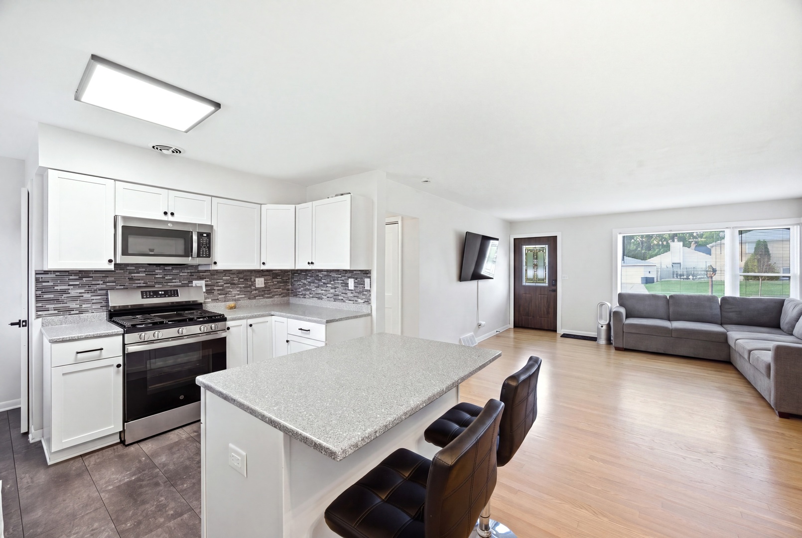 33 Cranbrook Drive Property Photo 6