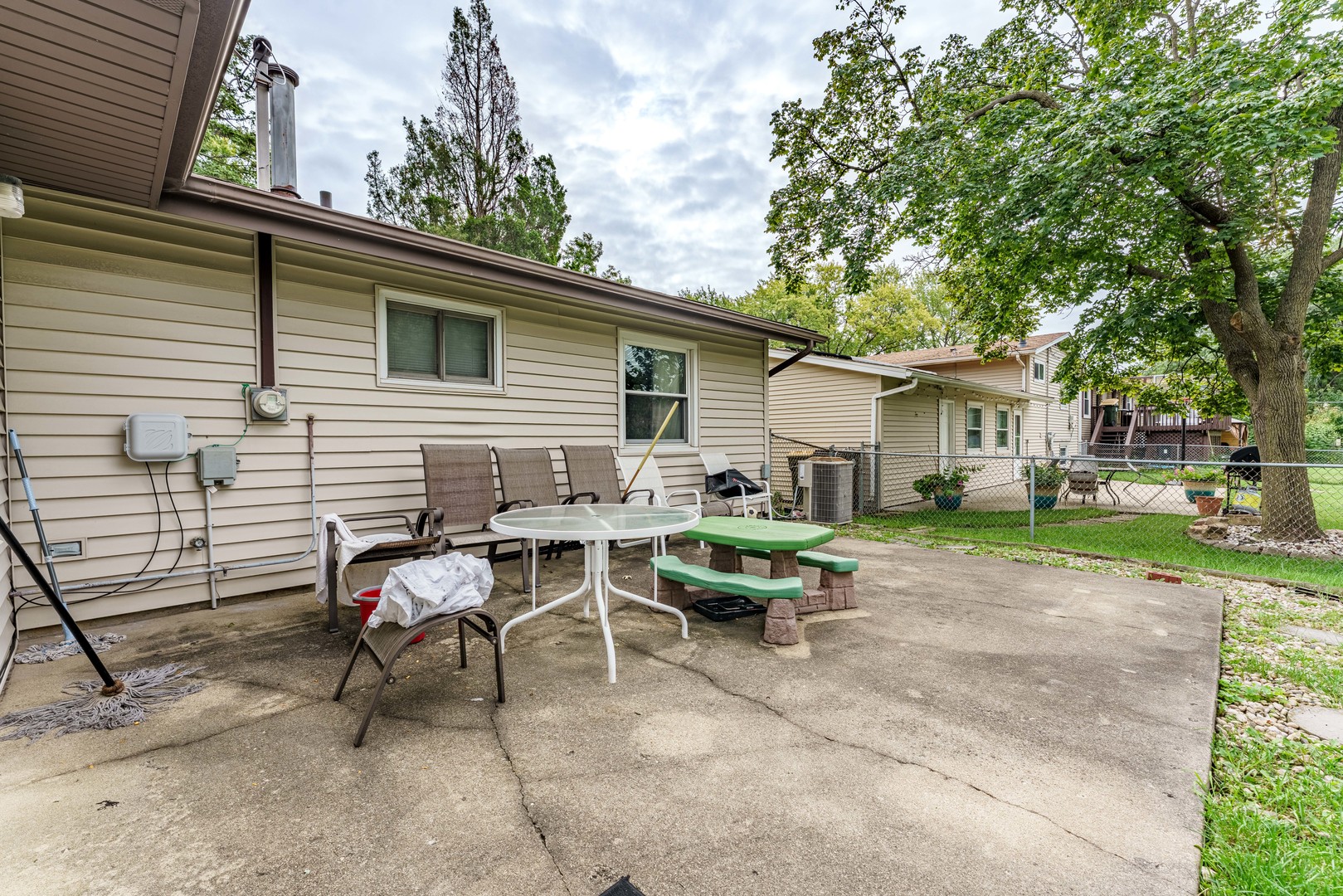 7870 Asbury Circle Property Photo 19