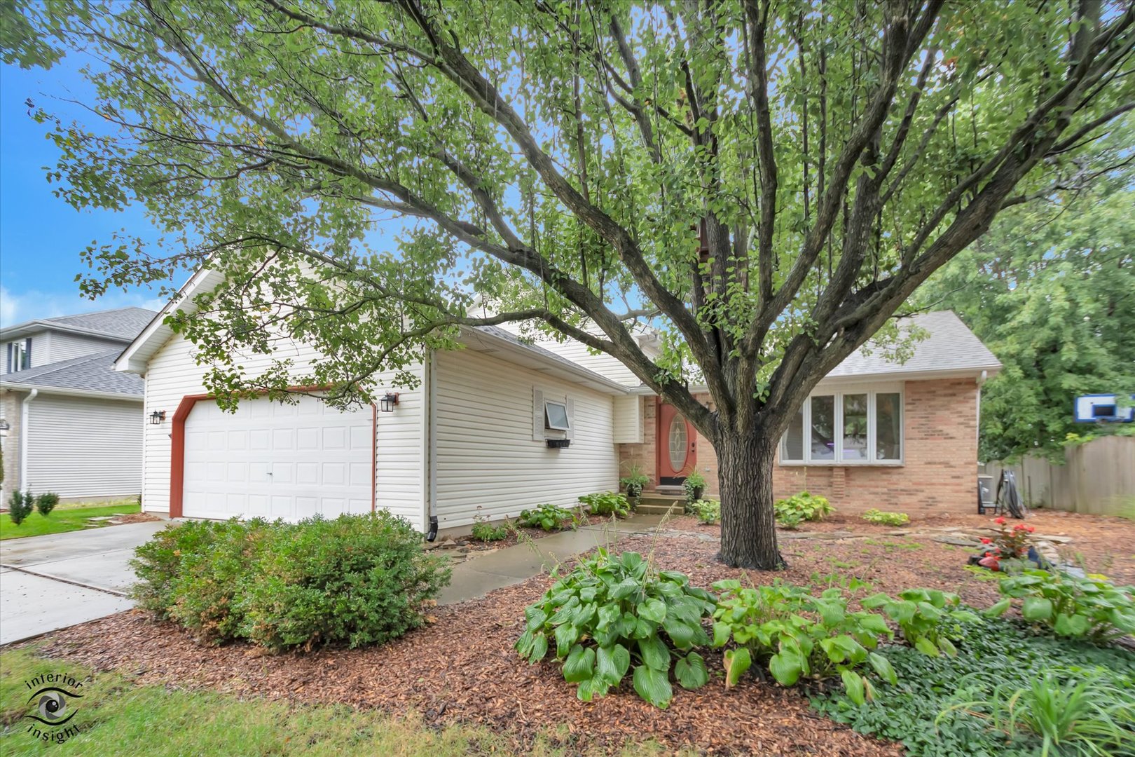 24951 S Blackthorne Road Property Photo 1