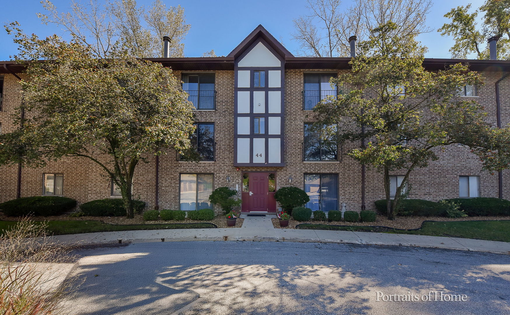 44 Harbor Court 304 Property Photo 1