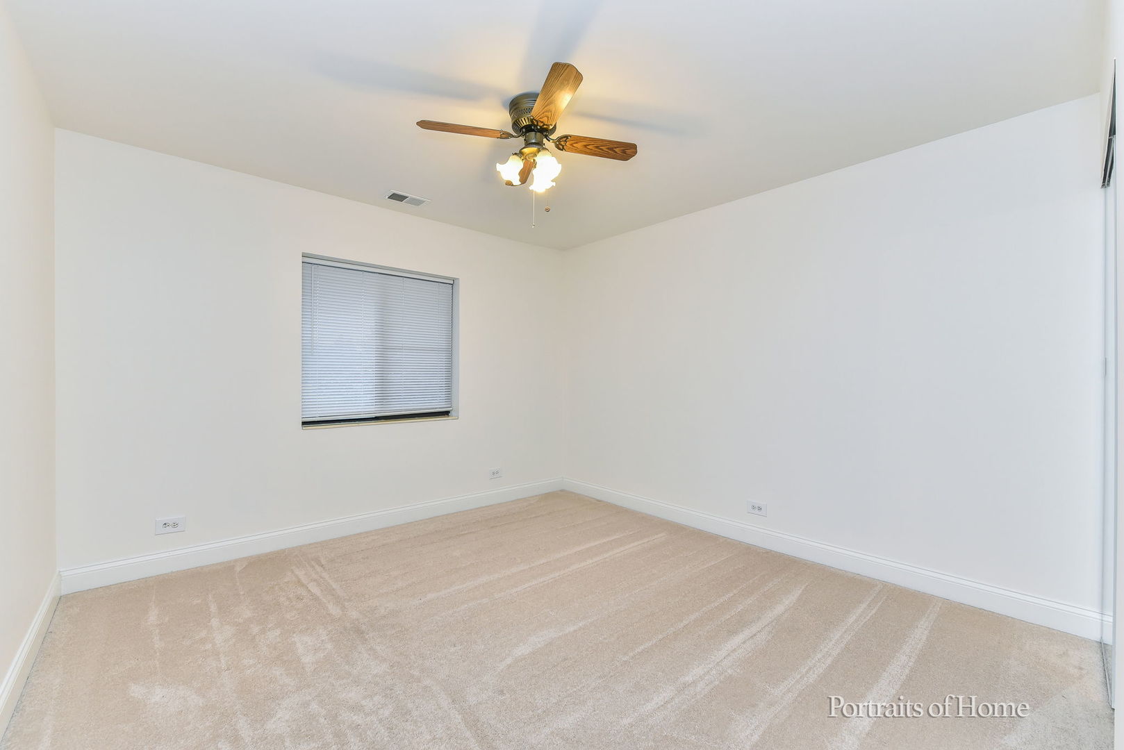 44 Harbor Court 304 Property Photo 13